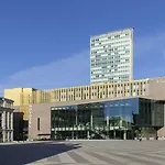 ホテル Novotel Centre シャルルロワ