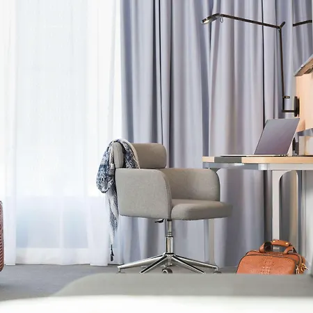 Hotel Novotel Centre 4*