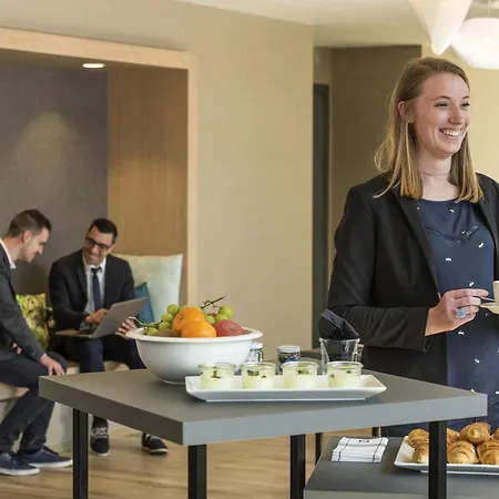 فندق Novotel Centre شارلروا