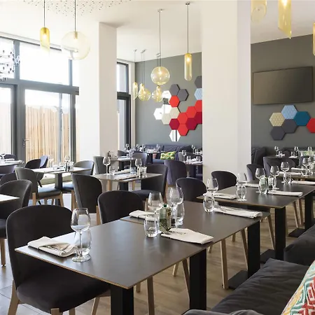 Novotel Centre فندق