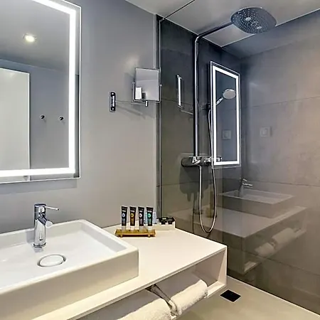 Novotel Centre
