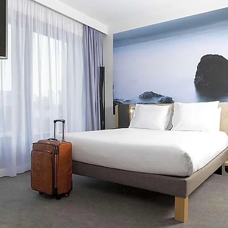Novotel Centre 4*