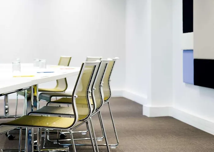 Novotel Centre Hotel 4*