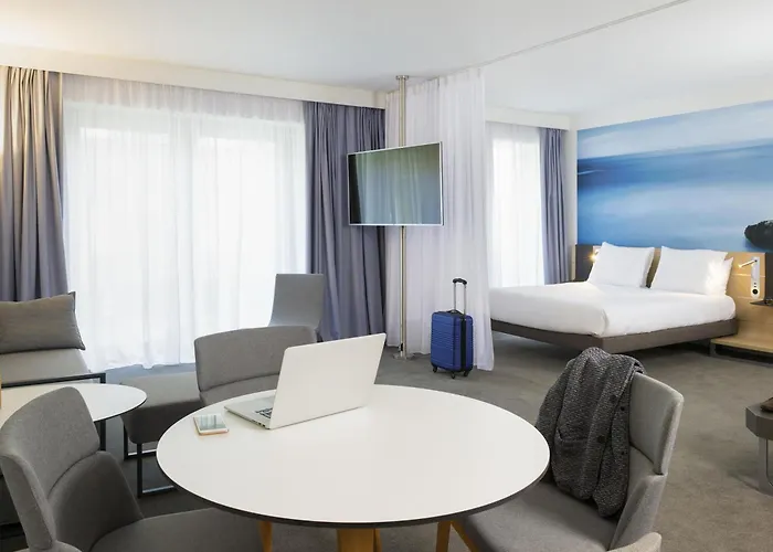 Novotel Centre Hotel