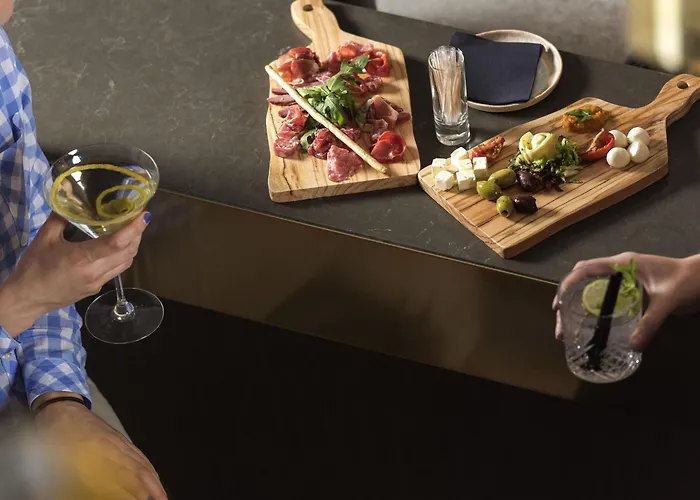 Novotel Centre 호텔 4*