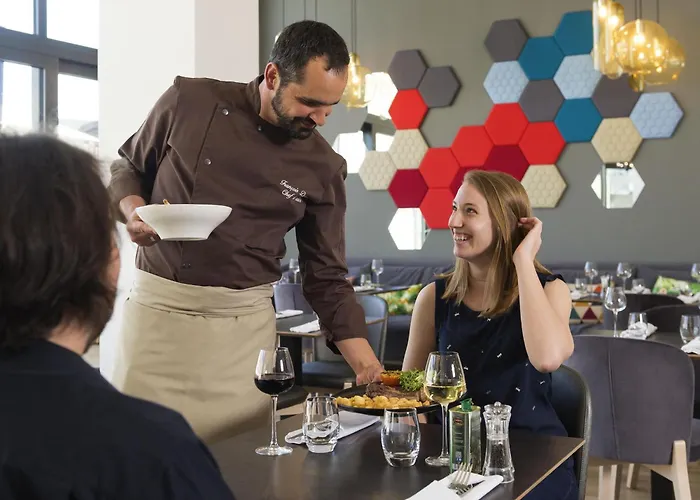 Novotel Centre Hotel 4*