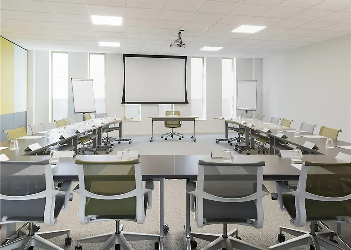 호텔 Novotel Centre